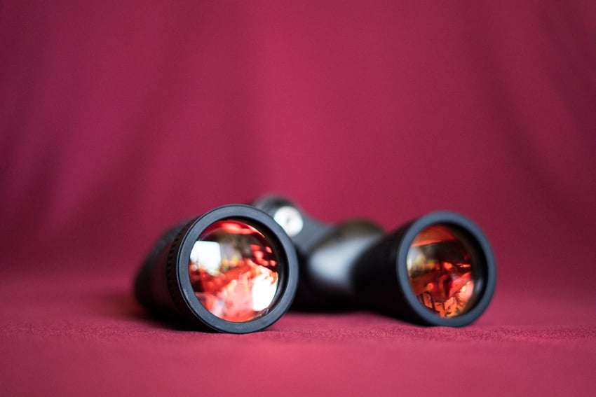 how to choose hunting binoculars